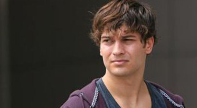 İşte Çağatay Ulusoy'un yeni imajı! İşte Çağatay Ulusoy'un yeni imajı!