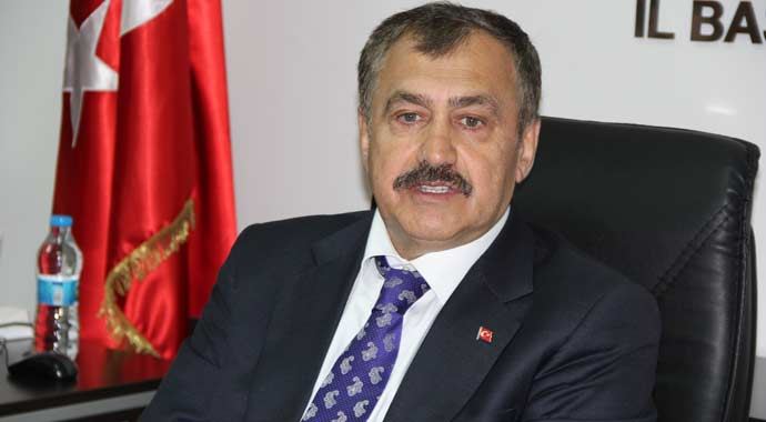 Bakan Eroğlu&#039;ndan seçim esprisi