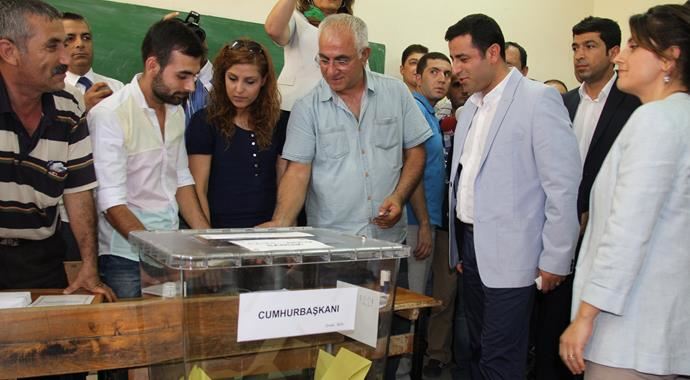 Demirtaş birinci oldu ama oy kullandığı sandıkta Demirtaş birinci oldu ama oy kullandığı sandıkta