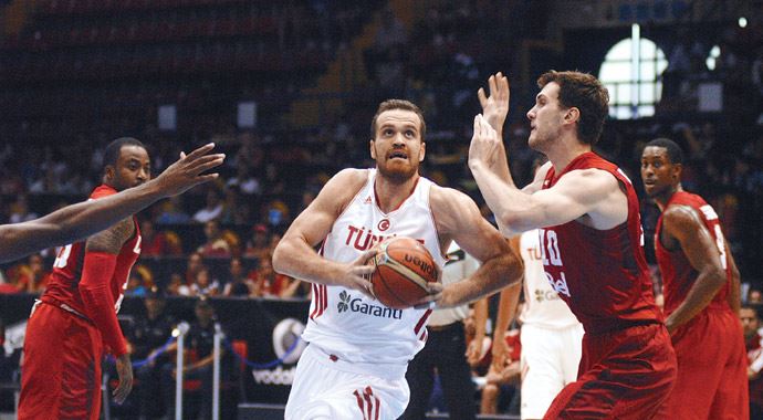 Devler hazır değil: 72-66 Devler hazır değil: 72-66