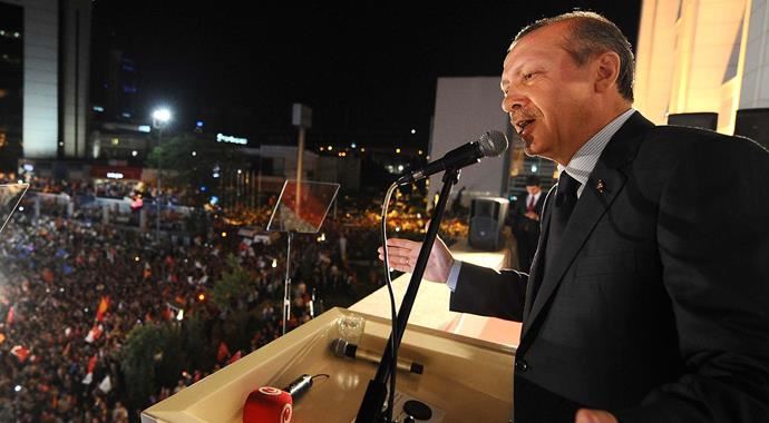 'Başbakan'ın istifa etmesine gerek yok'
