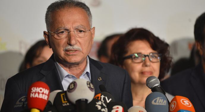 Ekmeleddin İhsanoğlu: Bende laf bitti Ekmeleddin İhsanoğlu: Bende laf bitti