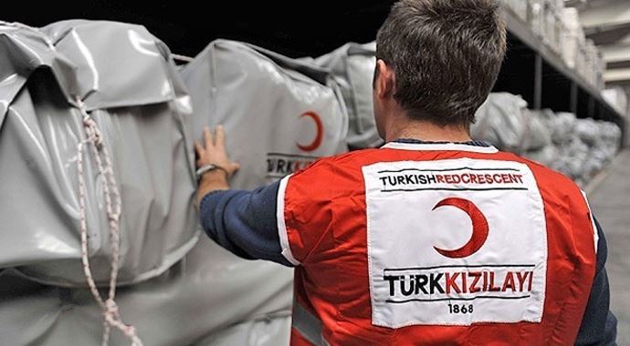 Kızılay'dan Türkmenlere gıda yardımı Kızılay'dan Türkmenlere gıda yardımı