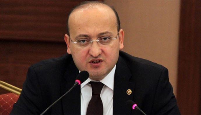Yalçın Akdoğan: 'Kimseye diyet borcumuz yok' Yalçın Akdoğan: 'Kimseye diyet borcumuz yok'