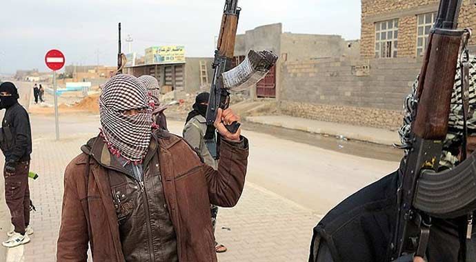 IŞİD, Halep köylerini ele geçirdi, çatışmalar sürüyor IŞİD, Halep köylerini ele geçirdi, çatışmalar sürüyor