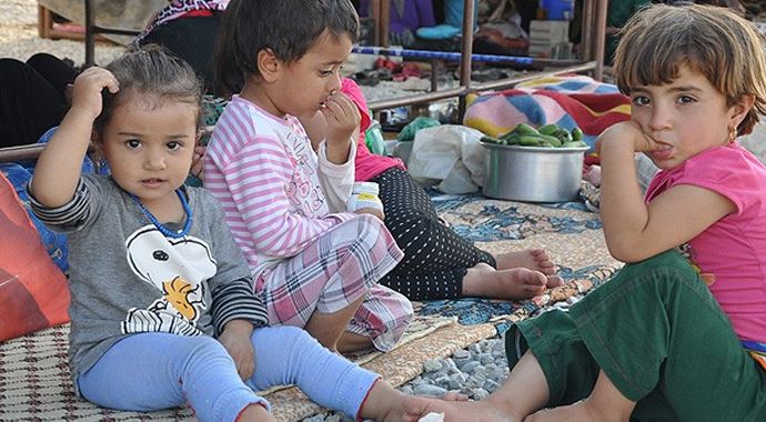 Şanlıurfa'da Yezidiler için 3 bin kişilik kamp kurulacak Şanlıurfa'da Yezidiler için 3 bin kişilik kamp kurulacak