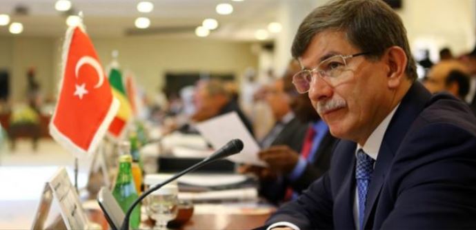 CNN Türk Davutoğlu'ndan özür diledi CNN Türk Davutoğlu'ndan özür diledi