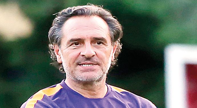 Prandelli hayran kaldı: Roma-Lazio derbisi gibiydi