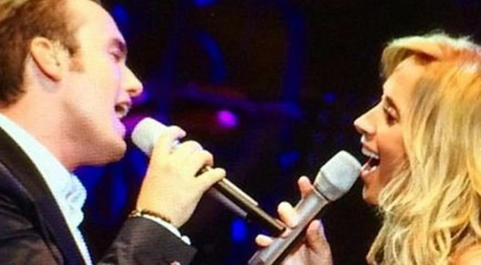 Mustafa Ceceli ile Lara Fabian'dan muhteşem düet Mustafa Ceceli ile Lara Fabian'dan muhteşem düet