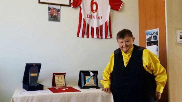 'Şişko Nuri' Sıtkı Sezgin huzurevi'nde! 'Şişko Nuri' Sıtkı Sezgin huzurevi'nde!