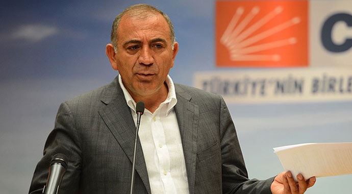 Gürsel Tekin: &#039;Hem tüzük hem de seçimli bir kurultay olacak&#039;
