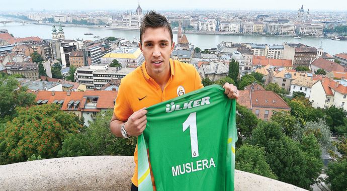Muslera şampiyonluk için 'uğur' yapmış, 1 numaralı sır