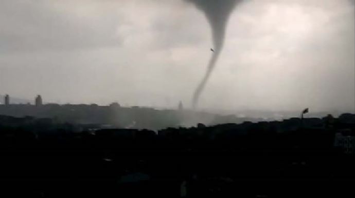 İstanbul&#039;da 1 ay aradan sonra yeniden hortum