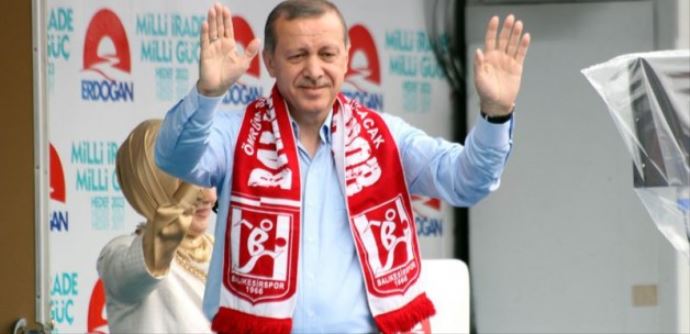 Başbakan Erdoğan iki mecburi ara verdi Başbakan Erdoğan iki mecburi ara verdi