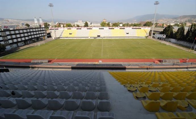 İzmir Alsancak Stadı kapatıldı İzmir Alsancak Stadı kapatıldı