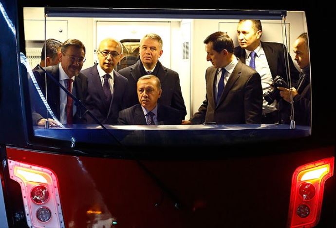 Erdoğan'dan Antalya'ya raylı sistem talimatı Erdoğan'dan Antalya'ya raylı sistem talimatı