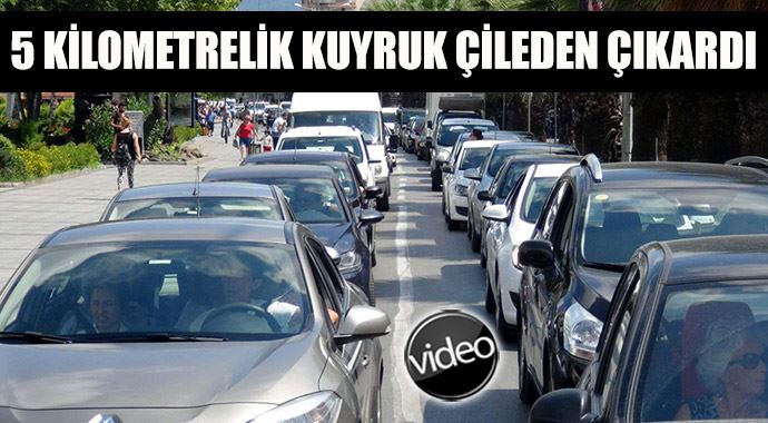 Tatilcilerin dönüş çilesi başladı, kuyruklar 5 kilometre Tatilcilerin dönüş çilesi başladı, kuyruklar 5 kilometre