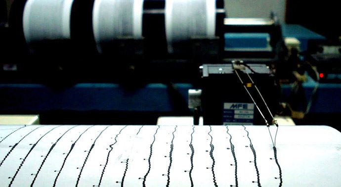 Yalova'daki deprem paniğe yol açtı