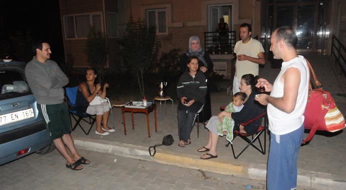 Yalova'da 4 büyüklüğündeki deprem nerelerde hissedildi?