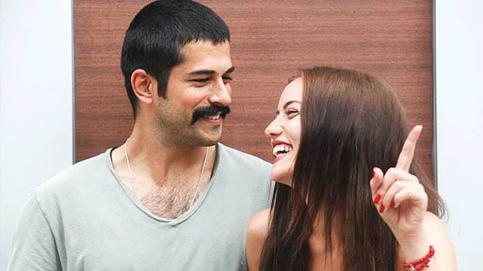 Demet Akalın'dan o çifte mesaj! Demet Akalın'dan o çifte mesaj!