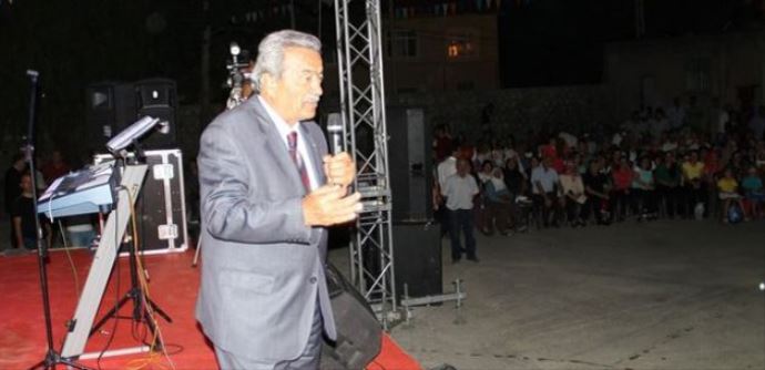 Kamer Genç'in 'Ekmeleddin' sınavı Kamer Genç'in 'Ekmeleddin' sınavı