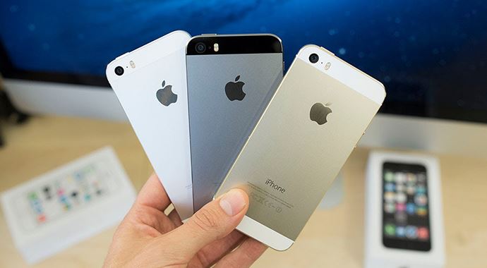Türkiye'deki iPhone'lar ücretsiz değiştiriliyor Türkiye'deki iPhone'lar ücretsiz değiştiriliyor