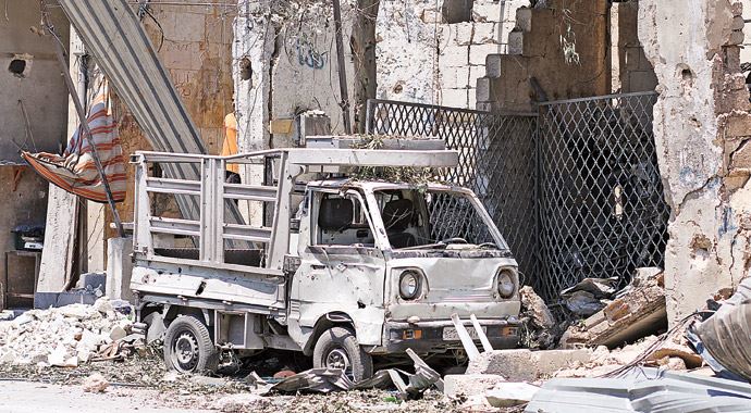 Esad kana doymuyor: 7'si çocuk 130 ölü Esad kana doymuyor: 7'si çocuk 130 ölü