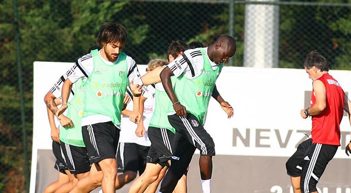 Beşiktaş bir ilk peşinde! Beşiktaş bir ilk peşinde!