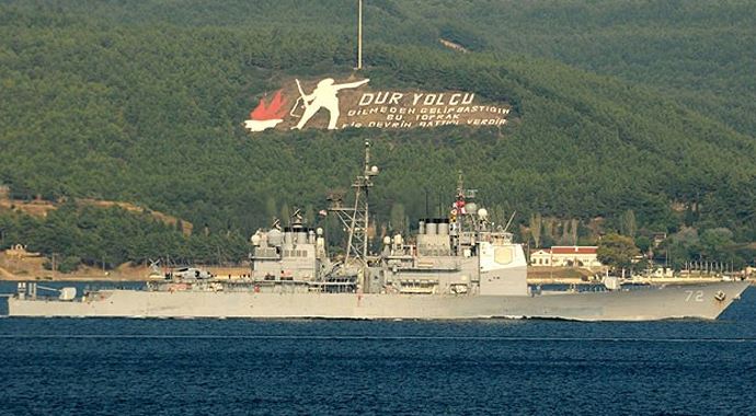 "USS Vella Gulf" Çanakkale Boğazı'ndan geçti