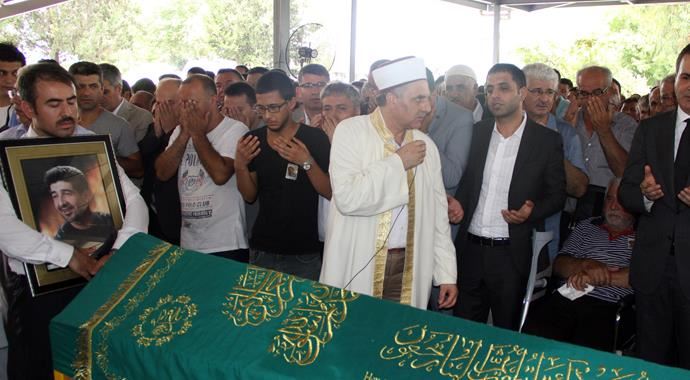 Sanatçı Göğebakan'ın cenaze törenine ilişkin iddia