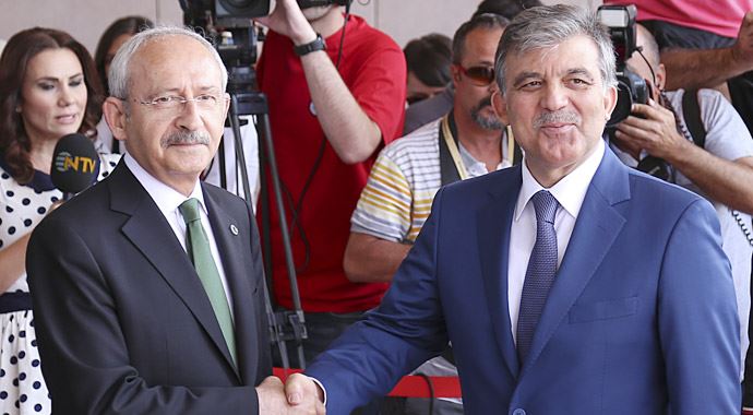 Kılıçdaroğlu kapıda karşıladı, Bahçeli kapıyı açmadı! Kılıçdaroğlu kapıda karşıladı, Bahçeli kapıyı açmadı!
