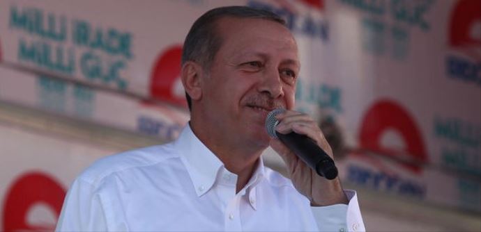 Erdoğan: İstiklal Marşı'nı bilmiyorsan babanın suçu ne
