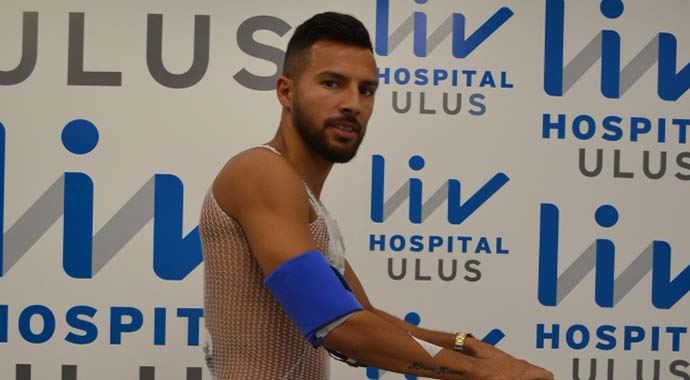 Galatasaray'da Yasin Öztekin sağlık kontrolünden geçirildi