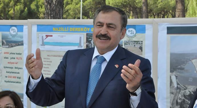 Bakan Eroğlu&#039;nun bu esprisi kahkahaya boğdu