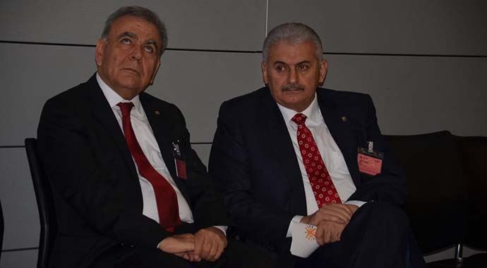 Binali Yıldırım ve Aziz Kocaoğlu oyunu Bornova&#039;da kullanacak