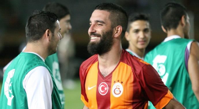 Arda Turan&#039;dan kötü haber!