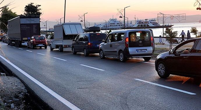 Tatilciler dönüş yolunda