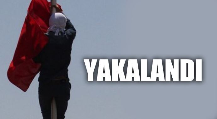 DİYARBAKIR'DA BAYRAK İNDİREN HAİN YAKALANDI! DİYARBAKIR'DA BAYRAK İNDİREN HAİN YAKALANDI!