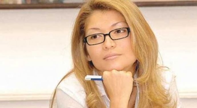 Kızı hakkında yakalama kararı çıkarttı Kızı hakkında yakalama kararı çıkarttı