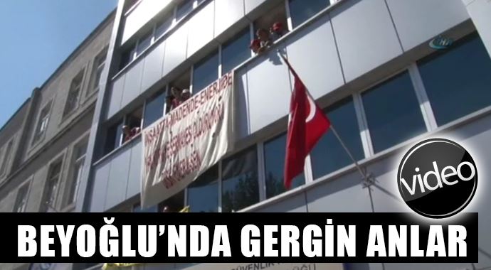 İşçiler SGK binasını işgal etti İşçiler SGK binasını işgal etti