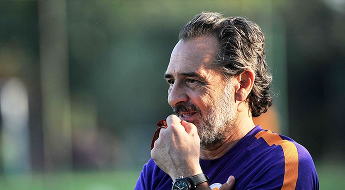 Galatasaray'ın ilk 11'inde sürpriz isim Galatasaray'ın ilk 11'inde sürpriz isim