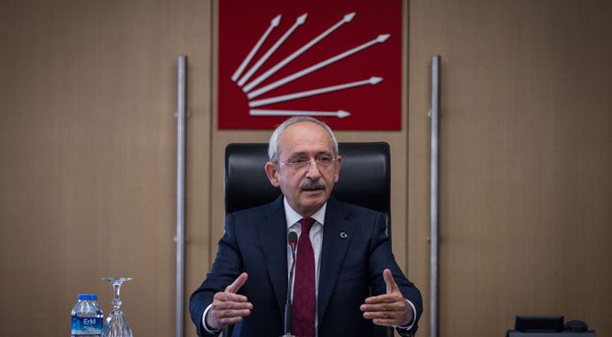 Kılıçdaroğlu'dan Davutoğlu'nun çağrısına cevap Kılıçdaroğlu'dan Davutoğlu'nun çağrısına cevap
