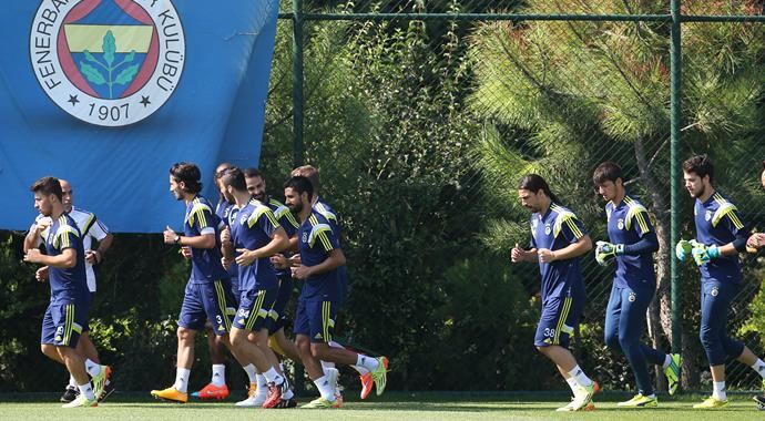 Fenerbahçe'de hazırlıklar devam ediyor Fenerbahçe'de hazırlıklar devam ediyor