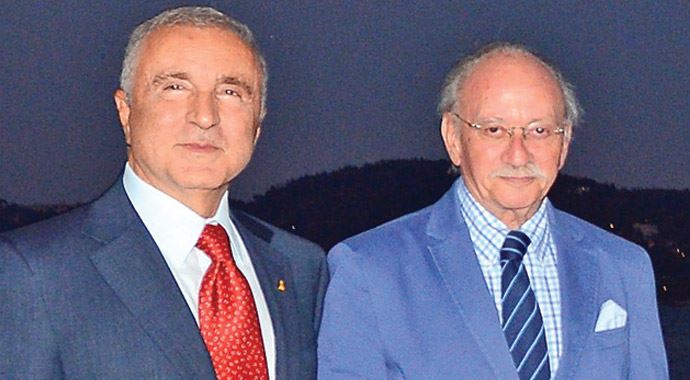 Galatasaray'da Alp Yalman bombası Galatasaray'da Alp Yalman bombası