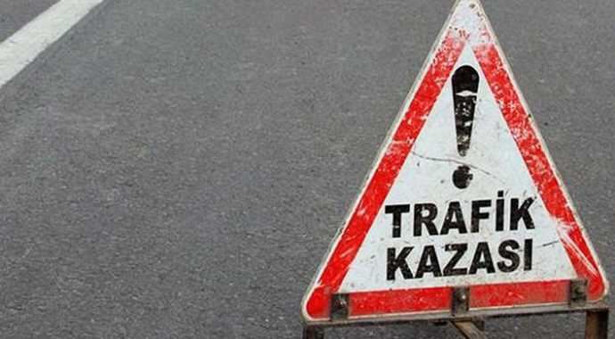 Denizli&#039;de halk otobüsü kaza yaptı! 1 ölü 6 yaralı