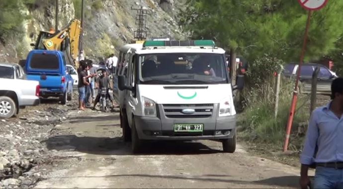 Hatay&#039;da ölü sayısı 3&#039;e yükseldi!