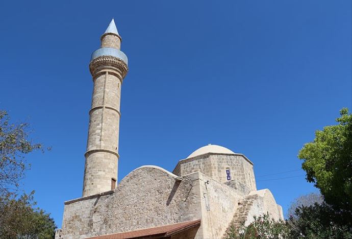 Rum Kesimi'nde 40 yıl sonra ilk namaz Rum Kesimi'nde 40 yıl sonra ilk namaz