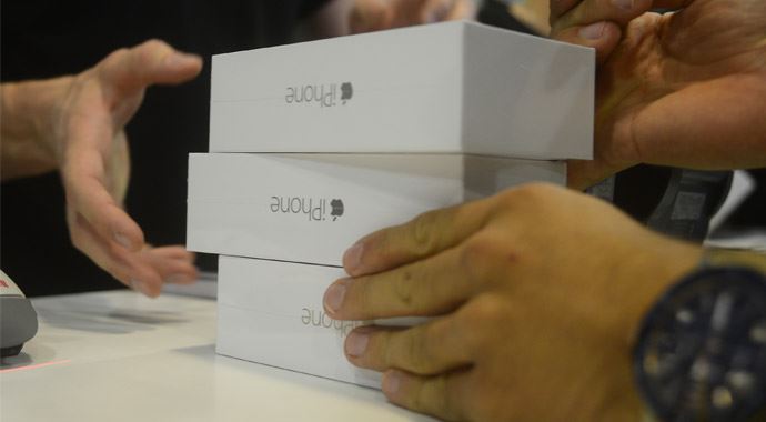 Iphone 6 Türkiye'de satışa çıktı, İşte satış fiyatları Iphone 6 Türkiye'de satışa çıktı, İşte satış fiyatları