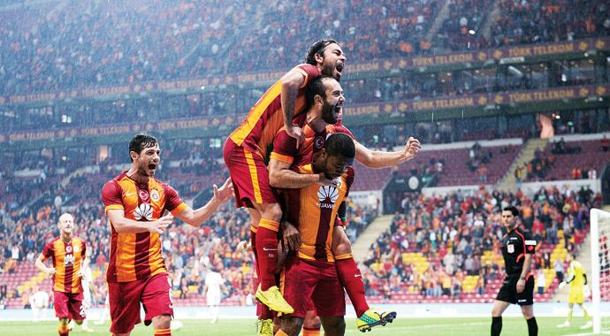 Olcan'ın dönüşü! Sivas önünde yıldızlaştı Olcan'ın dönüşü! Sivas önünde yıldızlaştı