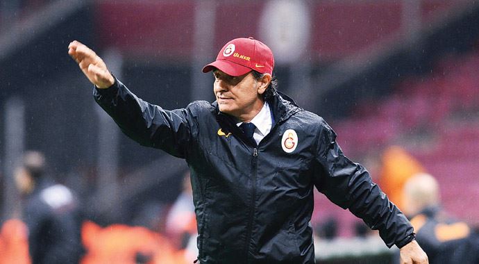 Prandelli: 'İkna etmeliyiz' Prandelli: 'İkna etmeliyiz'